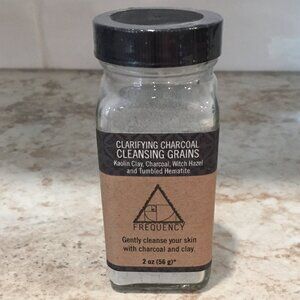 Frequency Clarifying Charcoal Cleansing Grains